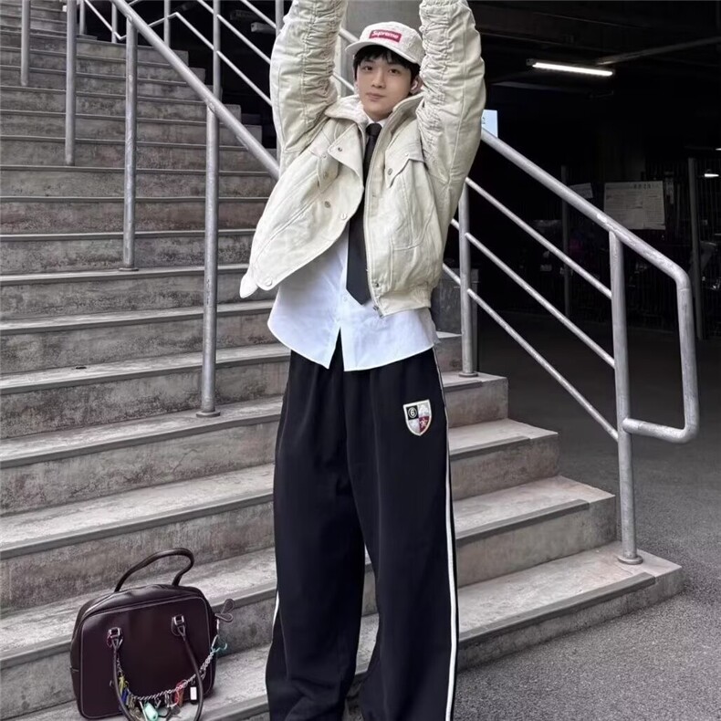 宽松直筒刺绣条纹运动休闲裤2026春季新款欧货男时尚百搭潮牌卫裤,男装休闲裤,四季星座505