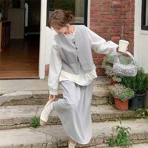 蕾丝拼接马甲阔腿裤套装女春2025新款两件套小香风打底衫三件套图片