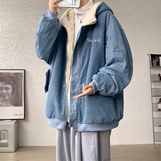蓝色
