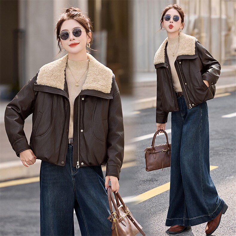 羊羔毛领拼接PU皮羽绒服女2025冬季新款小个子气质显瘦白鸭绒外套图片