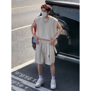 设计运动套装男款夏季无袖坎肩背心短裤少年感穿搭一整套图片
