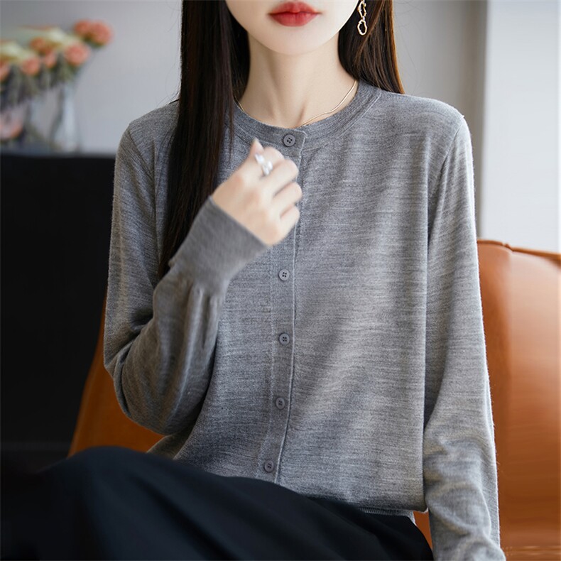 精纺细纱针织防晒开衫女披肩外搭配吊带裙子2025新款高级感上衣薄,针织衫/毛衣,尚雪电商供货