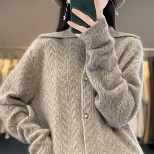 羊毛针织开衫女秋冬新款纯色绞花宽松加厚翻领外套毛衣图片