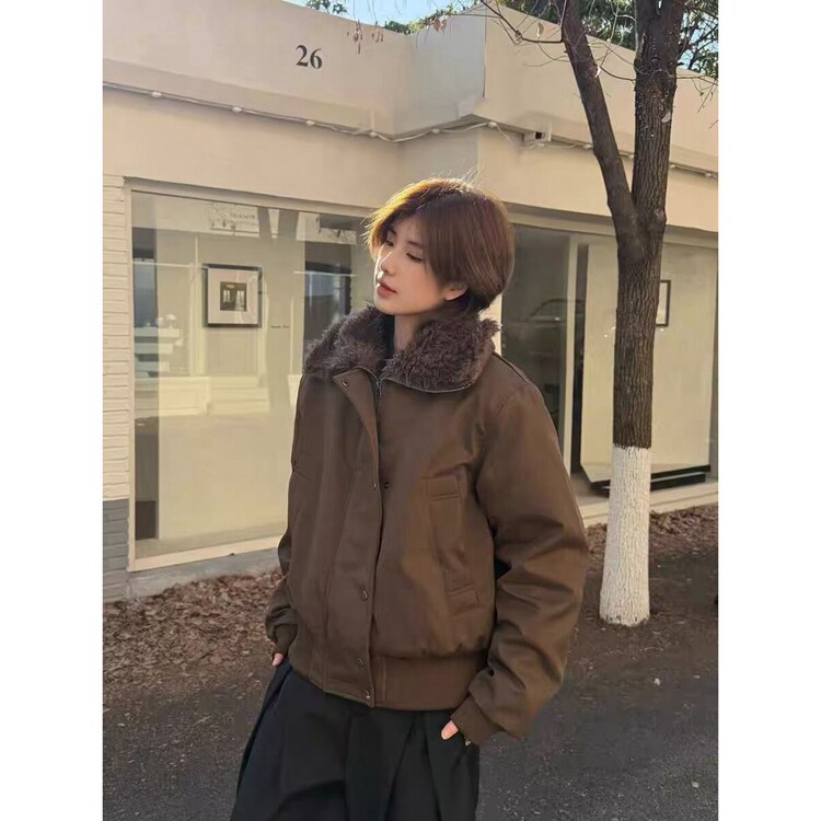 翻领毛领截短廓形宽松夹棉外套冬季女加厚飞行员夹克棉服,男装夹克,星座218-8
