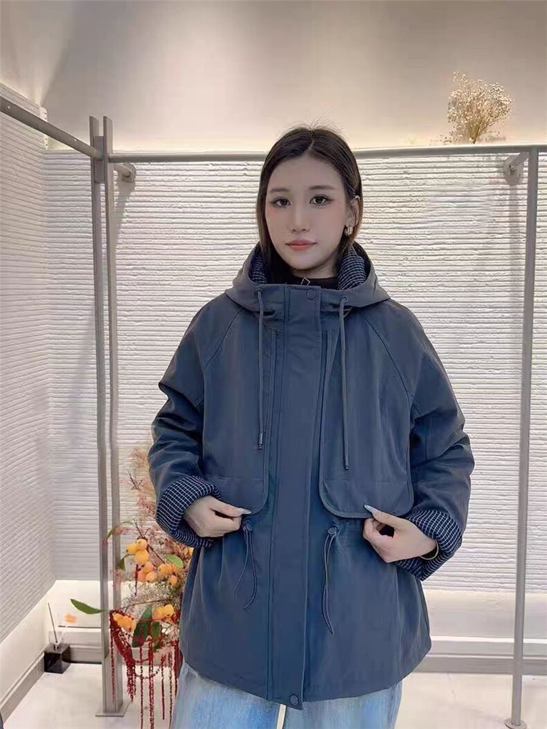 2025年秋季时尚百搭通勤简约休闲拼色连帽棉服,女装棉衣/棉服,湘姗