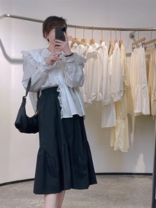 蕾丝边小衫图片