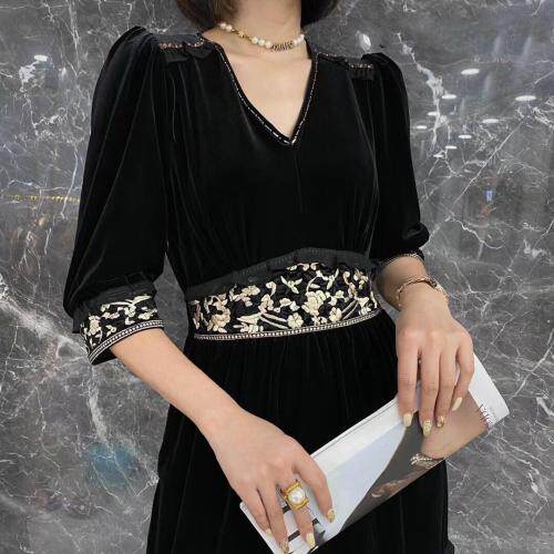 紫燕千娇 ZYQJ123895