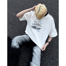 白色