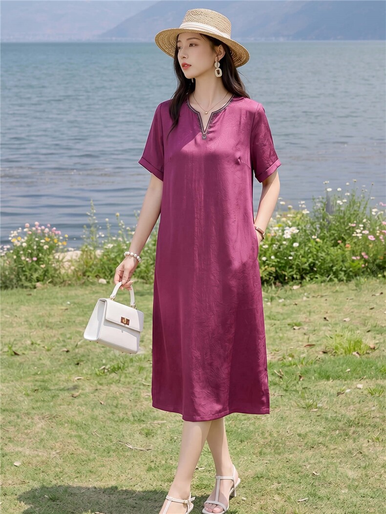 现货秒发刺绣洋气高端裙气质连衣裙夏季新款宽松口袋中长裙女,女装连衣裙,韩蔻秀