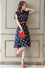 套头中腰V领连衣裙2022年夏季短袖中长款单件修身显瘦中长款，女装连衣裙，时尚俏佳人