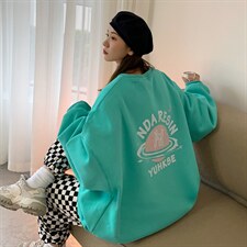 湖蓝色