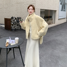 黄色毛绒外套女2025年冬季新款时尚甜美减龄巨好看设计感加厚棉袄，女装短外套，韩蜜菓