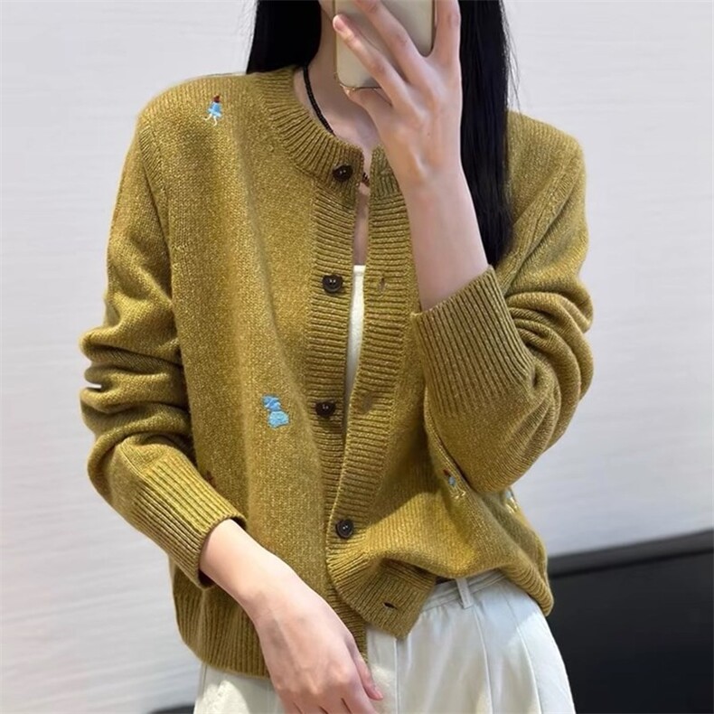 秋冬新款女圆领外搭纯色韩版毛衣外套显瘦开衫,针织衫/毛衣,珍珑羊绒