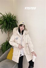 【现货】长款大毛领休闲派克，两个颜色两个码ml，其它，Moshus摩述