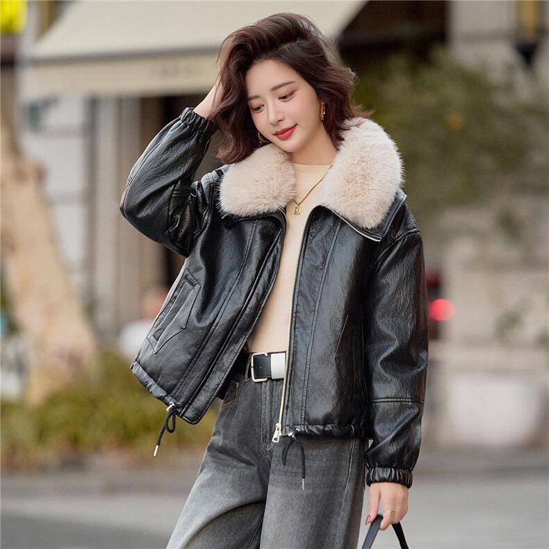 【冬季女装新款】大量现货可脱卸大毛领金属丝皮羽绒服P-235，女装羽绒服，简古