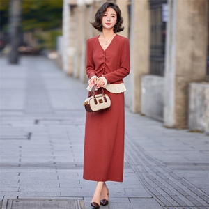 『现货新款』显瘦显高气质裙子两件套装2025秋新款女人味花边设计图片