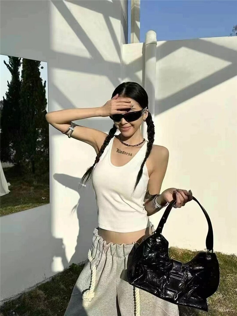 时尚潮流夏季新款女士简约百搭纯色背心,女装背心吊带,斯尔特羊绒