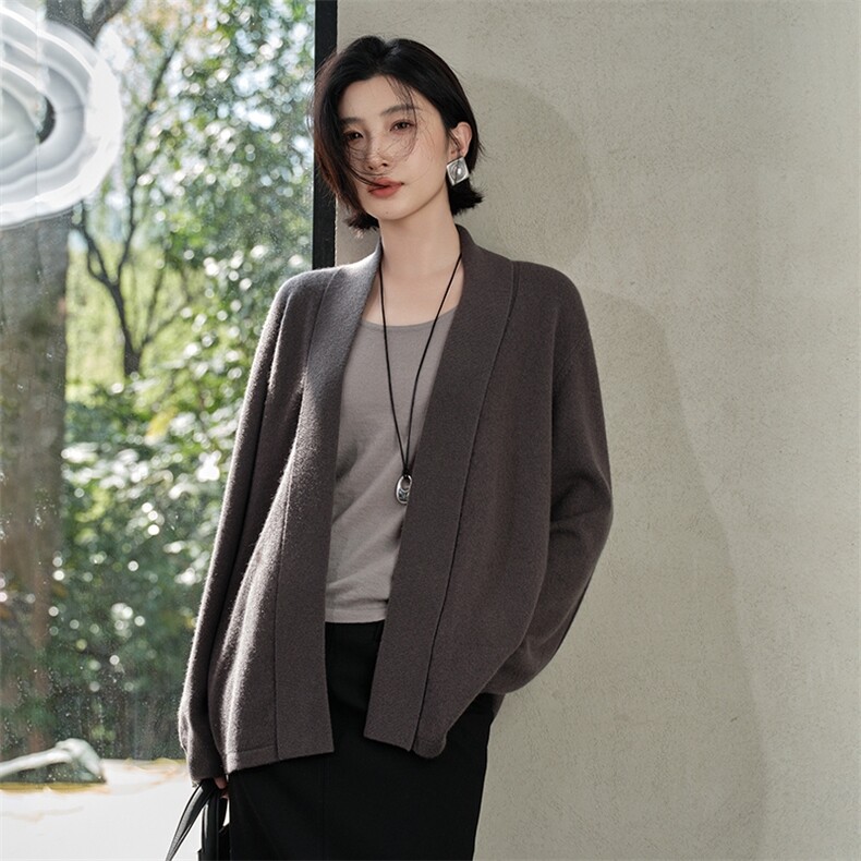 2025年秋季常规款中长款时尚百搭通勤圆领无扣中长款开衫，商品下架区商品下架区，江帆羊绒