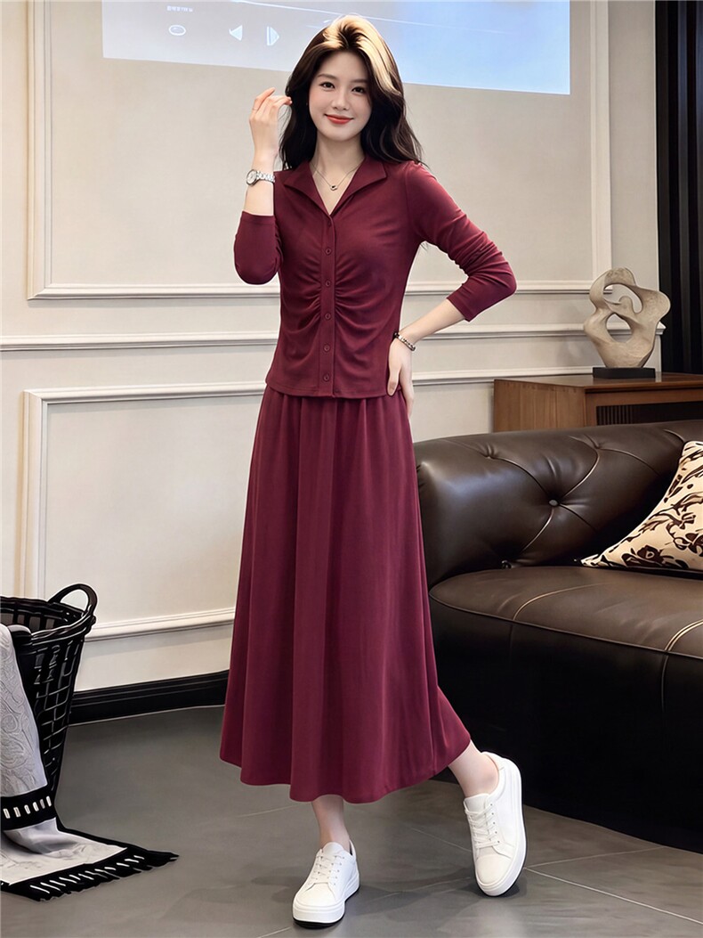 韩版时尚套装裙女春秋款高级感显瘦V领纽扣设计上衣半身裙两件套,女装套装/套裙,江南