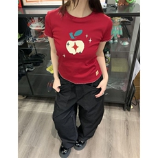 红色
