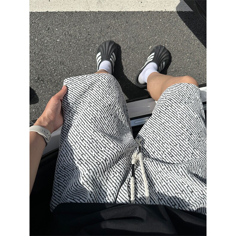斜条纹短裤男生夏季高级感轻奢潮牌痞帅宽松休闲潮流百搭五分裤子,男装休闲裤,电商A086-1