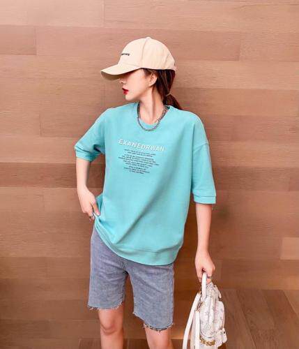 夏季新款—圆领立体字母卫衣，女装卫衣/绒衫，E·贝空间