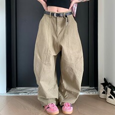卡其色