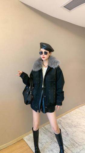 中长款狐狸毛领派克服，女装，肆尔