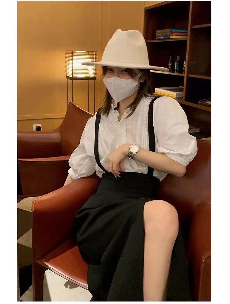 蕾丝拼接个性短袖牛仔裤，女装牛仔裤，丽本