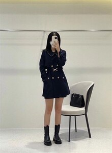 2921新品英伦风短款风衣,女装风衣,小车家