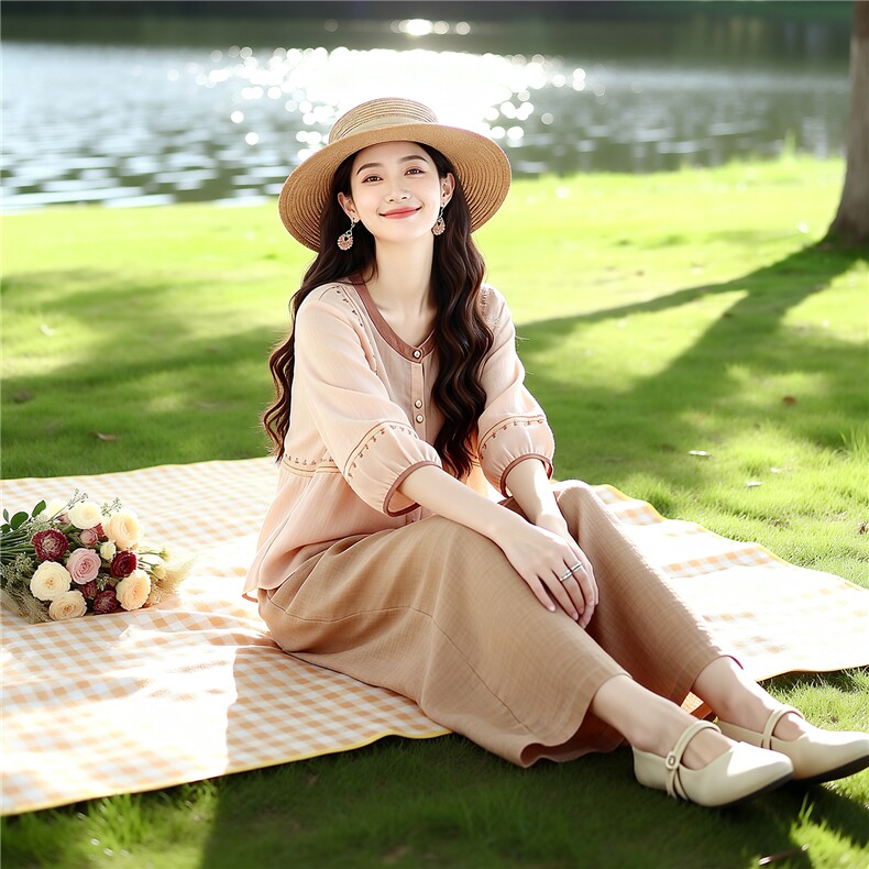 芷墨夏季新款松弛简约通勤上衣阔腿裤两件套显高显瘦宽松套装女,女装套装/套裙,芷墨服饰