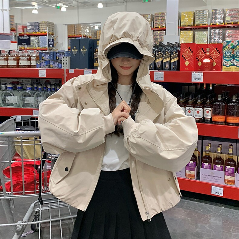 高级小众韩系慵懒chic杏色连帽工装外套女春秋超火好看短夹克上衣图片