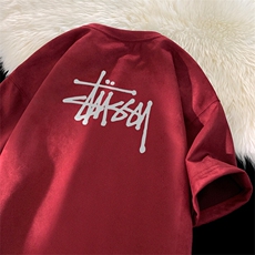 酒红色