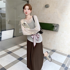 时尚镂空针织罩衫连衣裙套装女2025早秋新款咖色吊带裙叠穿两件套，女装套装/套裙，2D145