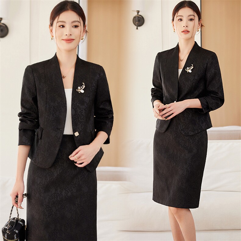 提花西装外套春秋2024新款女士小西装长袖修身短款小个子西服工作，女装短外套，婵米儿