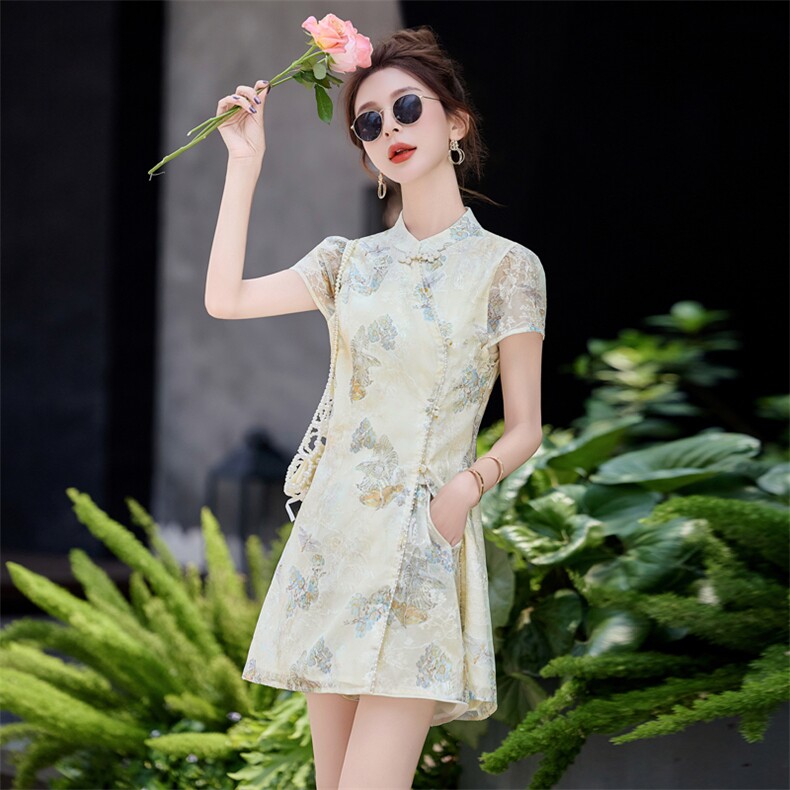 新中式刺绣改良旗袍裙套装女2025夏装时尚钉珠提花减龄短裤两件套,女装套装/套裙,曼琳思菲
