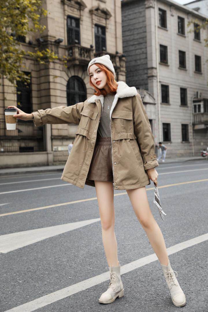 2021早冬上新拼毛领双口袋腰间抽绳设计派克服，女装，红雀纺