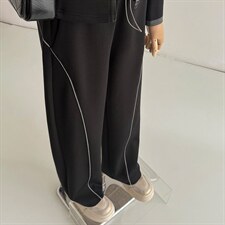 设计高级感休闲运动套装女春季新款气质减龄立领卫衣直筒裤两件套，女装套装/套裙，江南