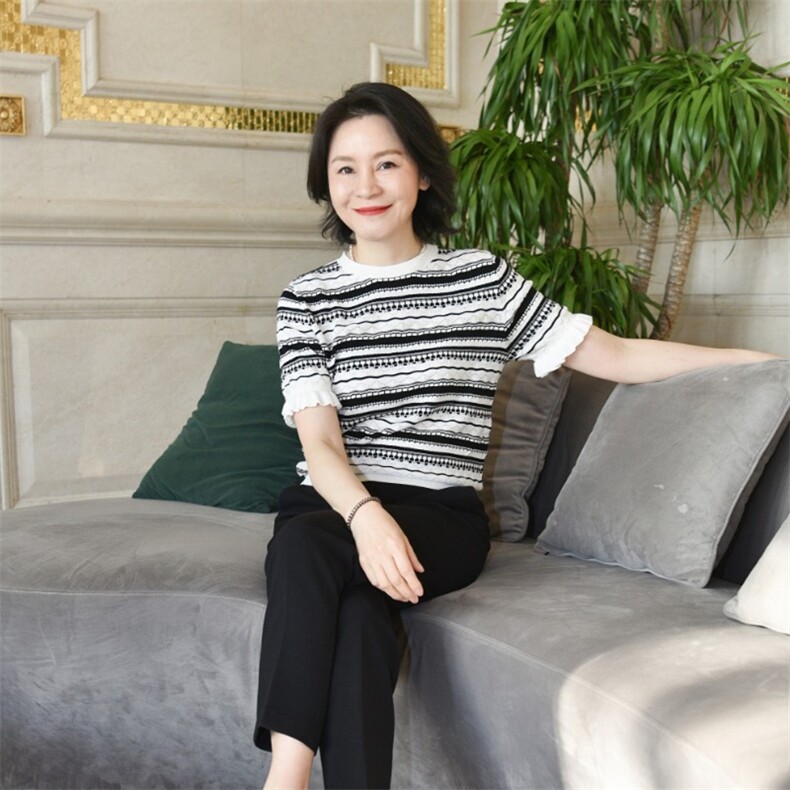 夏季女士套头针织衫短袖t恤女宽松遮肚子图片