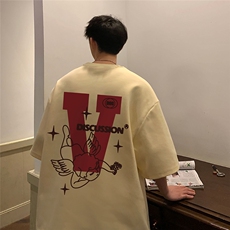 黄色