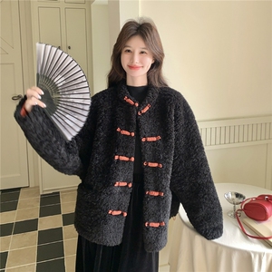 高级感新中式盘扣拼接皮毛外套女2026冬季新款时尚百搭小个子上衣图片