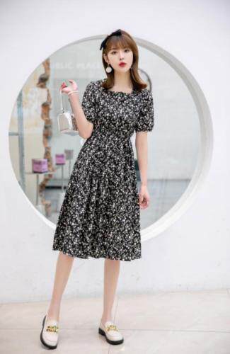 韩版碎花连衣裙，女装连衣裙，艾美欧歌