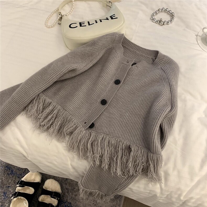 现货秋冬款上新流苏毛衣，女装针织衫/毛衣，XTZ style