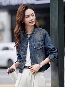牛仔外套女短款2025年春秋新款妈妈时尚设计感宽松休闲复古夹克图片