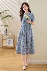 高级感气质纯棉女士连衣裙2026新款妈妈收腰显瘦碎花裙贵夫人裙子，女装连衣裙，倪叶myz