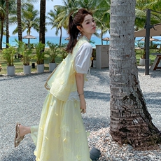 撞色拼接立体花撞色套装裙女夏季2025新款法式气质半身裙两件套，女装连衣裙，2C230