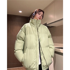 浅绿色