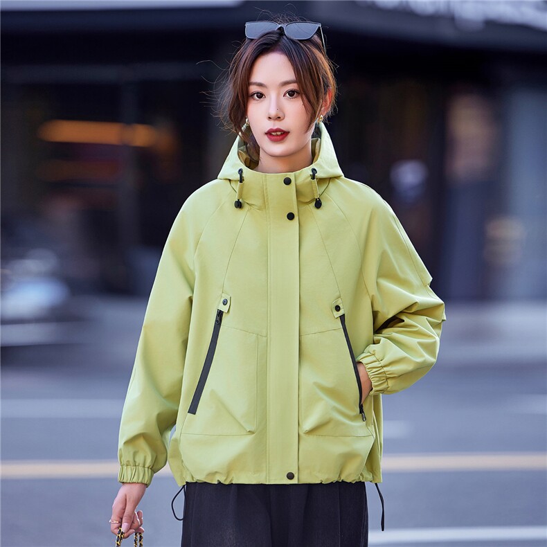短款风衣外套女秋季2025新款今年流行高级感减龄百搭夹克上衣简约,女装短外套,靓衣阁