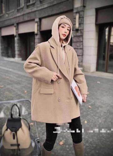 戴帽羊毛尼布外套，女装，TANG.+