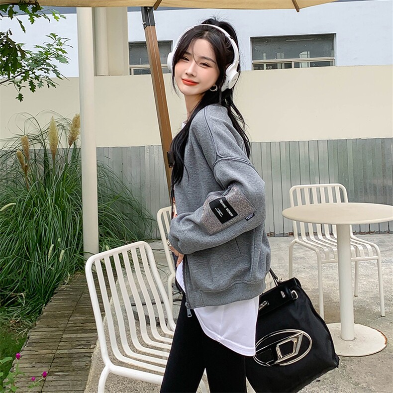 现货2024年春季新款时尚休闲重工烫钻贴标棒球服外套女,女装短外套,MQ